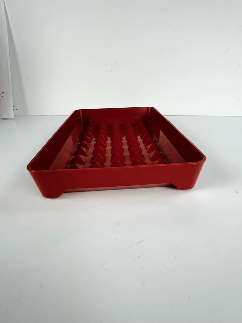 Tupperware Hot Dog and Deli Meat Keeper Marinator